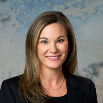 Headshot of Christi Royse, CCIM