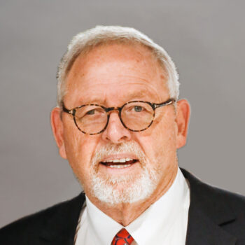 Headshot of Herb Krumsick CRE, SIOR, CCIM, FRICS